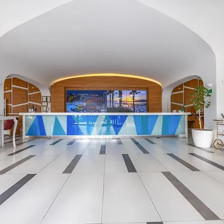 Infinity By Yelken Aquapark&resorts 5* 库萨达斯