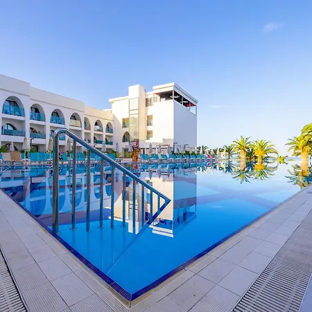 Infinity By Yelken Aquapark&resorts Szálloda