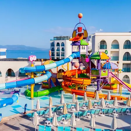 Infinity By Yelken Aquapark&resorts Kuşadasi