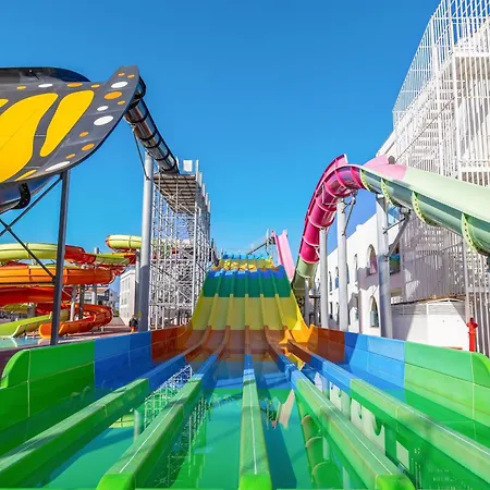 Infinity By Yelken Aquapark&resorts Kusadasi