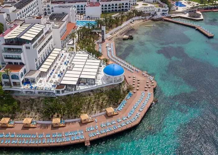 Hotel Infinity By Yelken Aquapark&resorts Kusadası